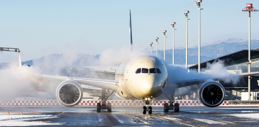 Aircraft de-icing